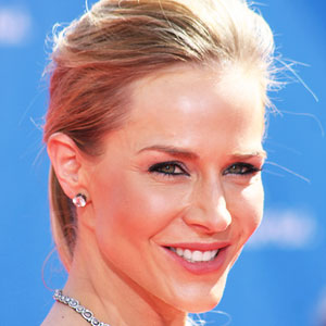 julie benz without makeup